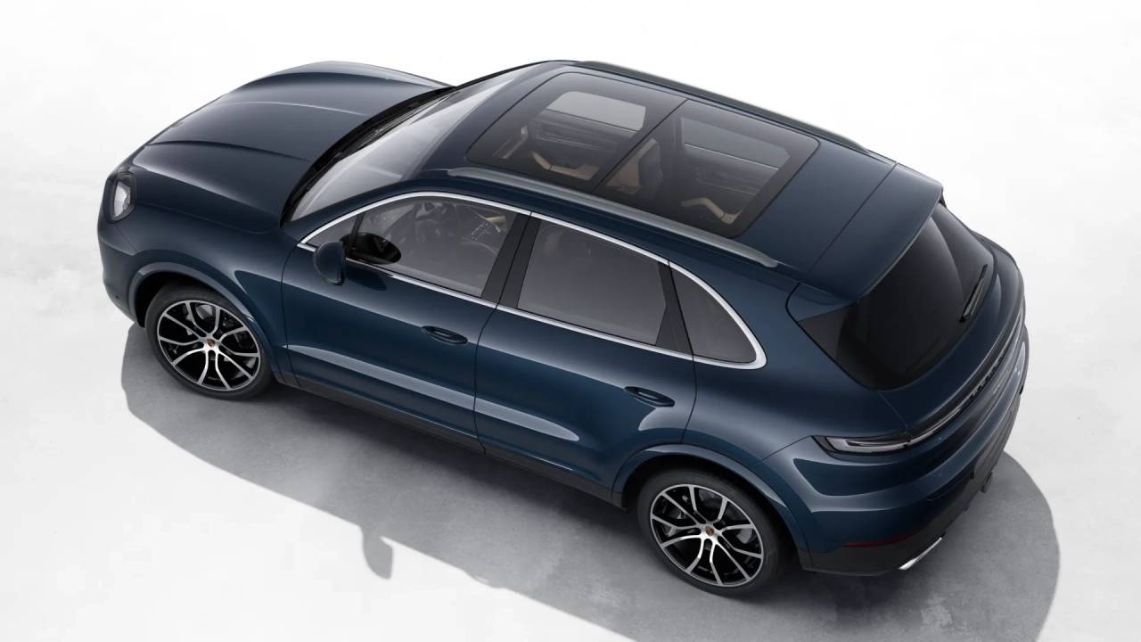 2026 Porsche Cayenne photo 4