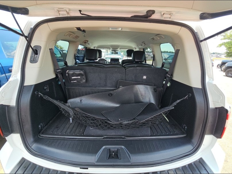 2021 Nissan Armada SV photo 18