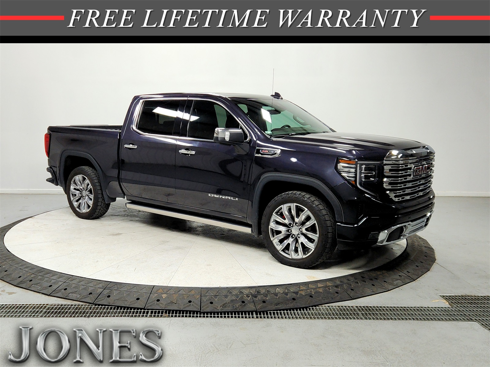 2023 GMC Sierra Denali's photo