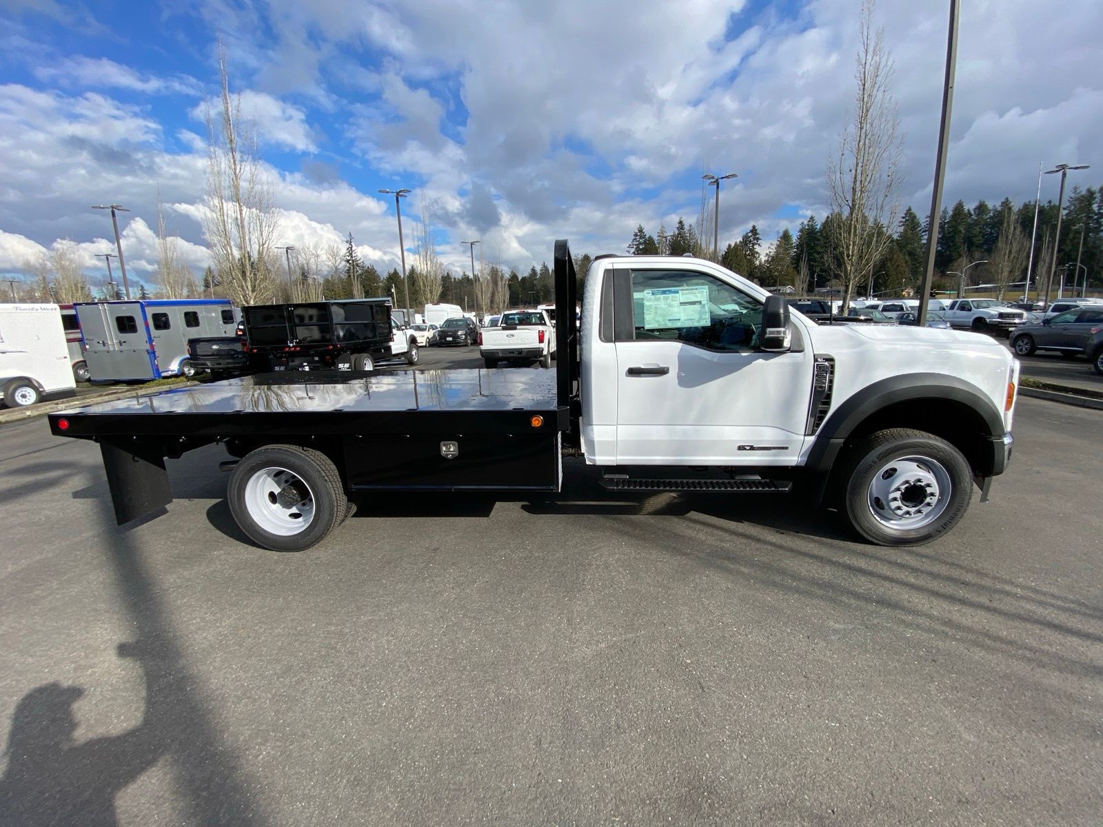 2024 Ford F-550 XL photo 4