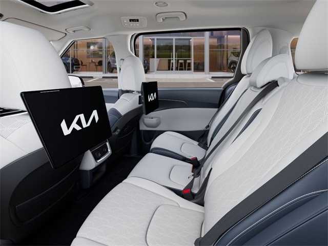 2025 Kia Carnival SX photo 18