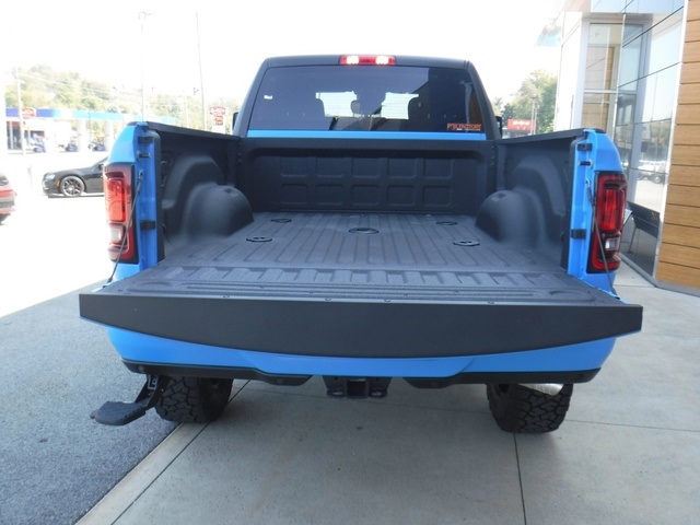 2025 Ram 2500 Big Horn photo 14