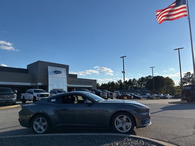 2026 Ford Mustang EcoBoost's photo