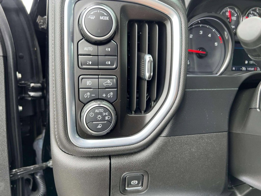 2022 Chevrolet Silverado 2500HD LTZ photo 15
