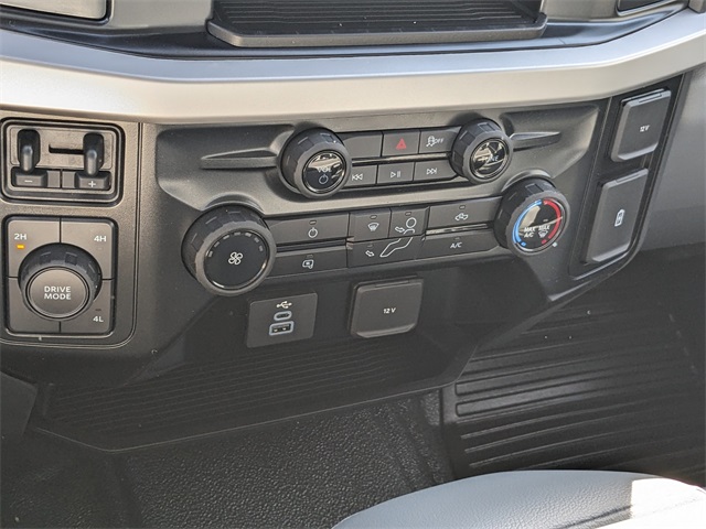 2025 Ford F-450 XL photo 19