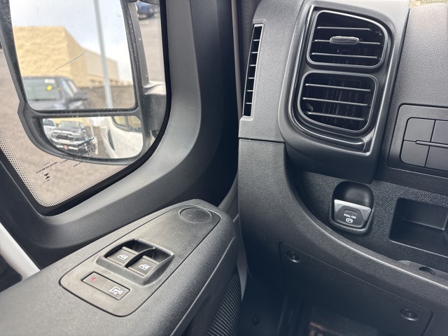 2025 Ram ProMaster 2500 photo 13