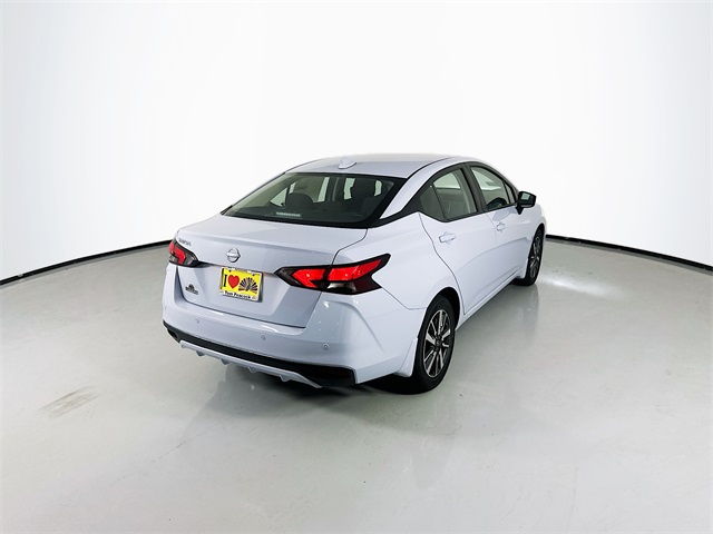 2025 Nissan Versa SV photo 7