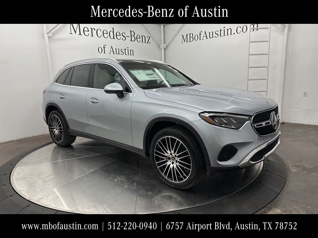 2026 Mercedes-Benz GLC Base's photo