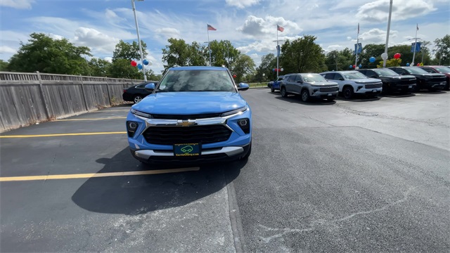 2024 CHEVROLET TRAILBLAZER - Image 3