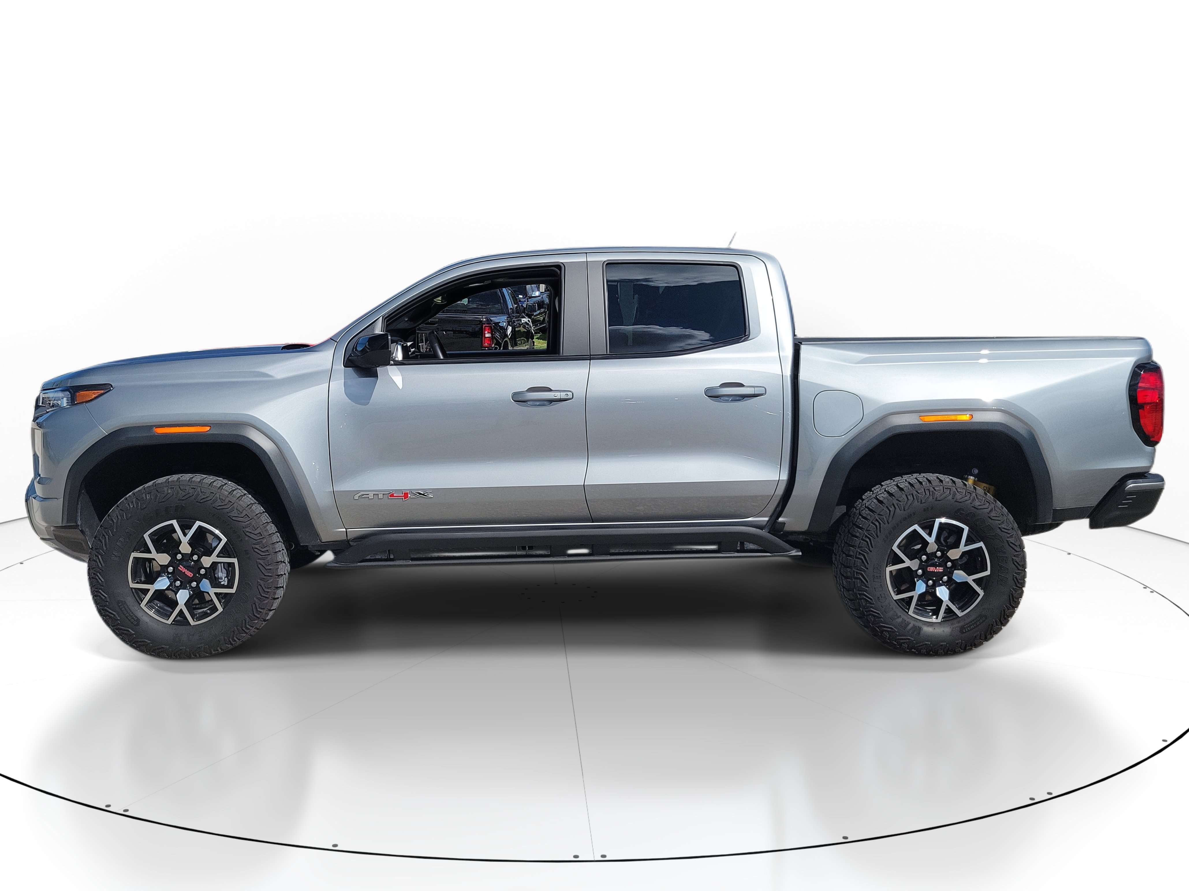 2024 Gmc Canyon AT4X photo 3