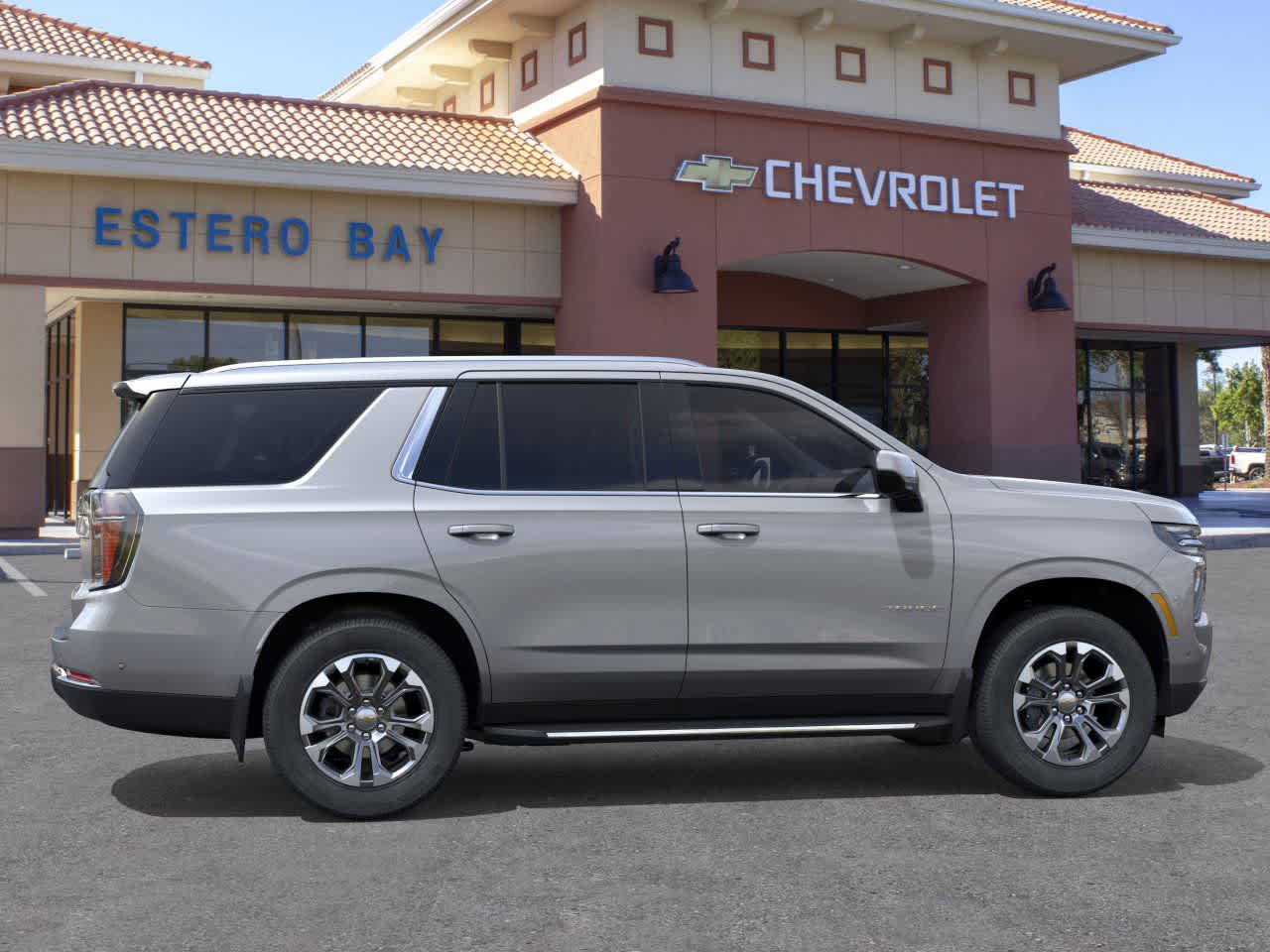 2025 Chevrolet Tahoe LS photo 5