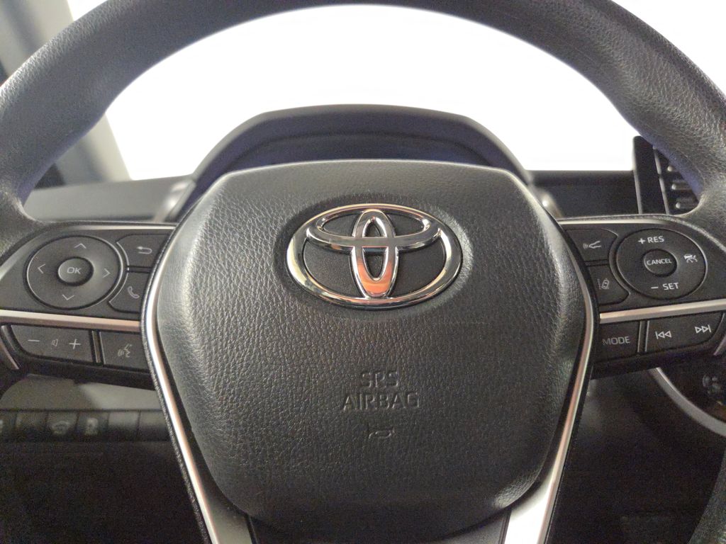 2023 Toyota Camry Hybrid LE photo 21