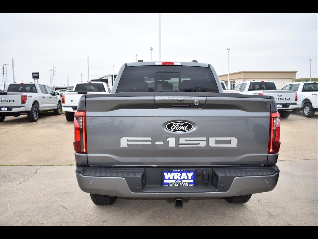 2025 Ford F-150 XLT photo 3