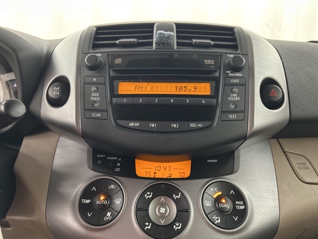 2008 Toyota RAV4 Limited photo 9