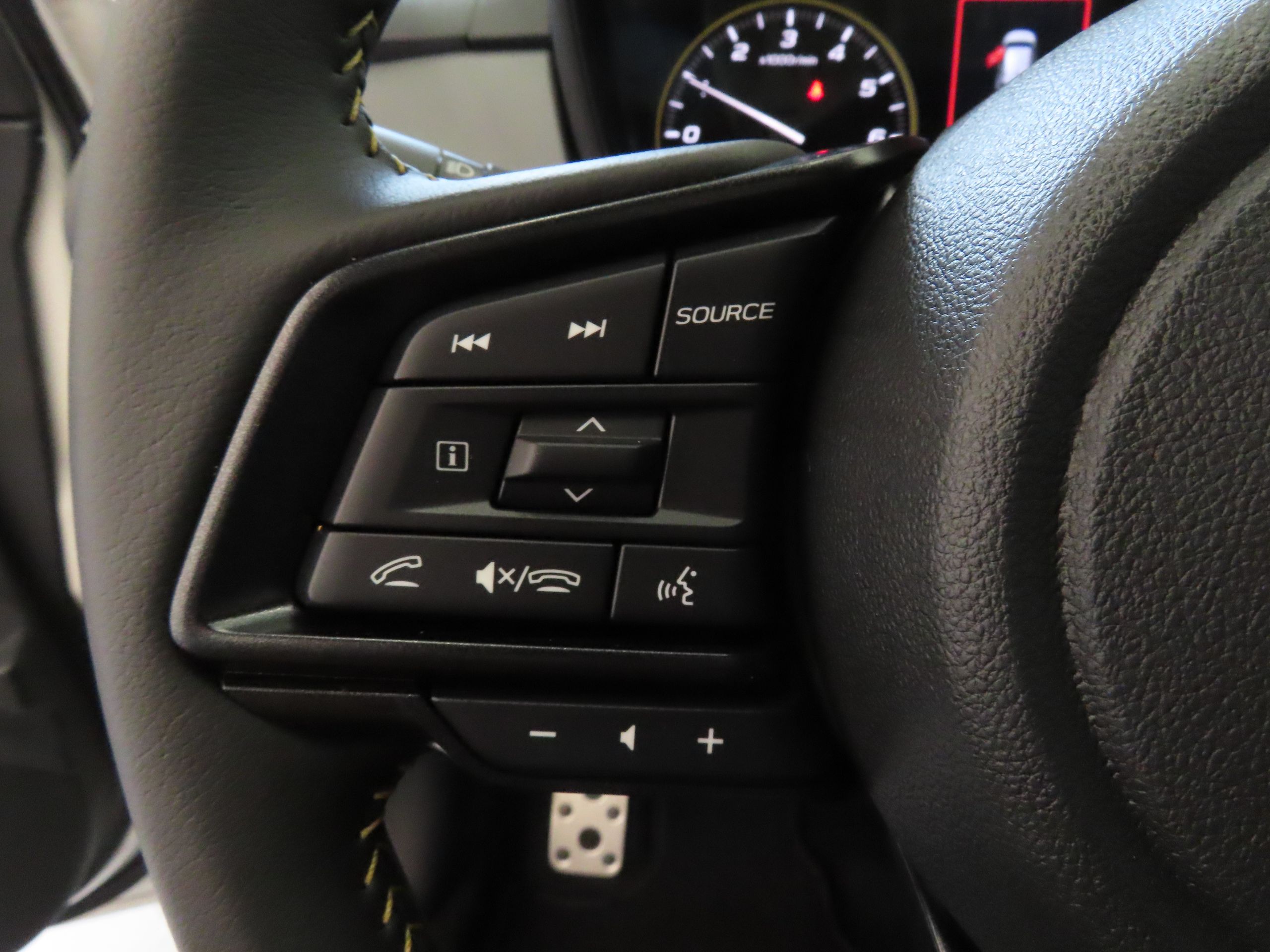 2025 Subaru Crosstrek Sport photo 12