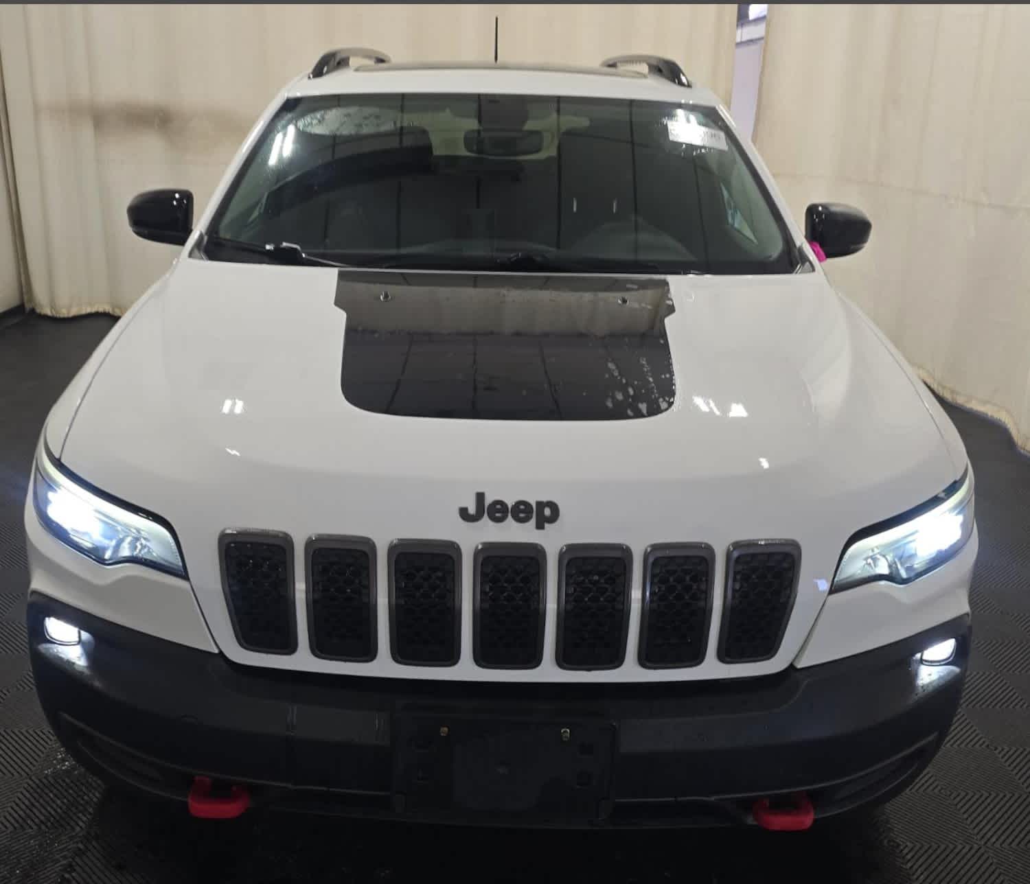 2022 Jeep Cherokee Trailhawk photo 4