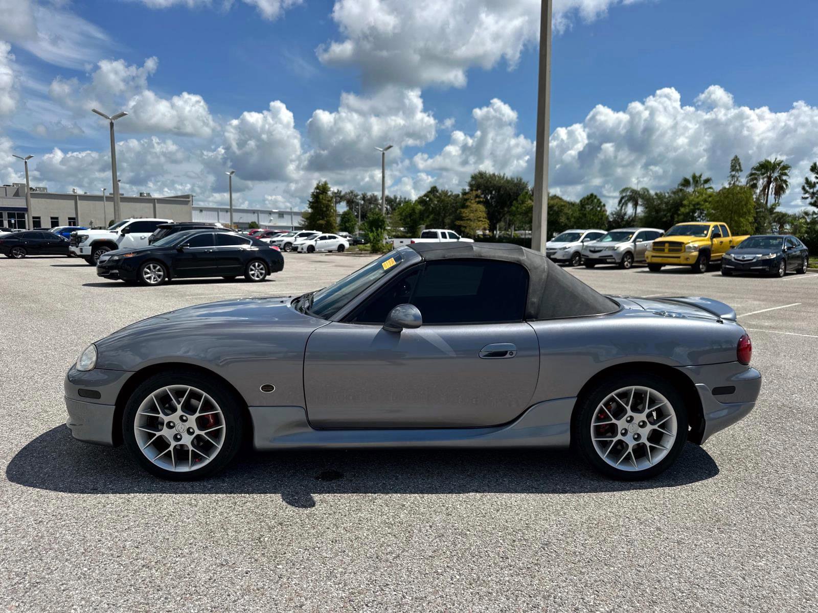 2002 Mazda MX-5 Miata Miata photo 6
