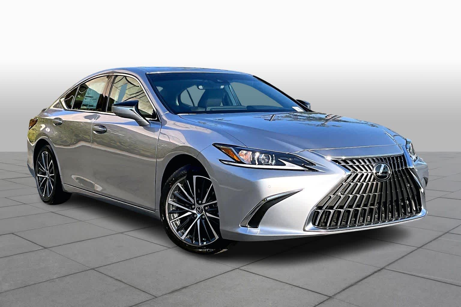 2025 Lexus ES 300h photo 2