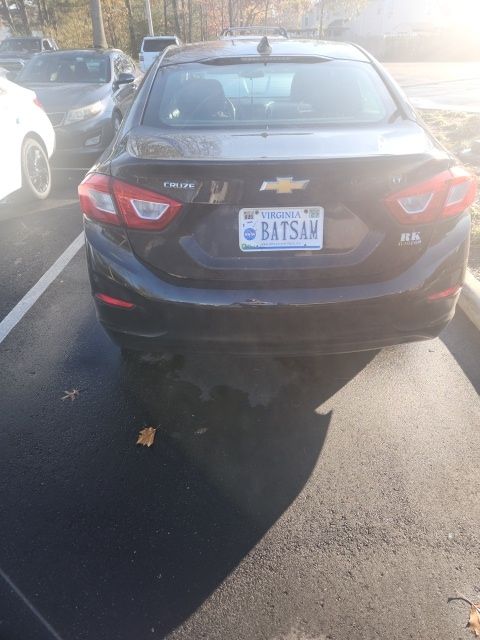 2018 Chevrolet Cruze LT photo 4