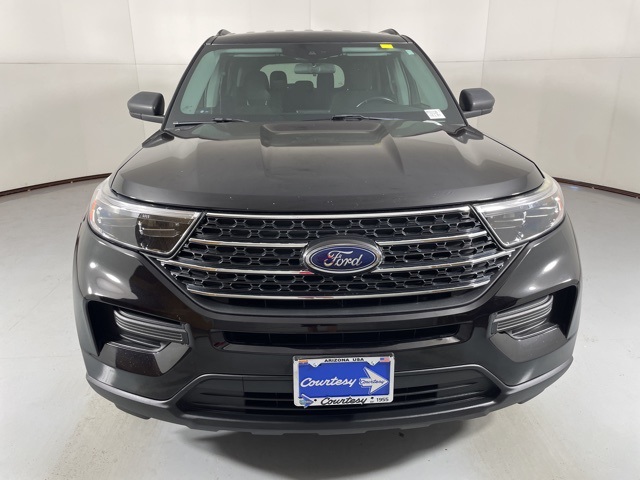 2021 Ford Explorer XLT photo 2