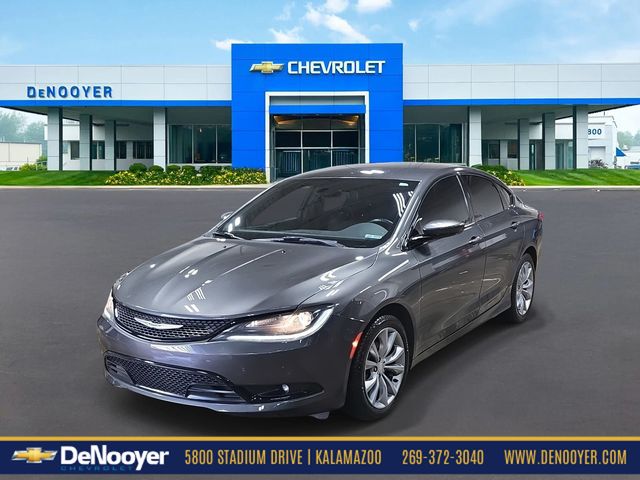 2016 Chrysler 200