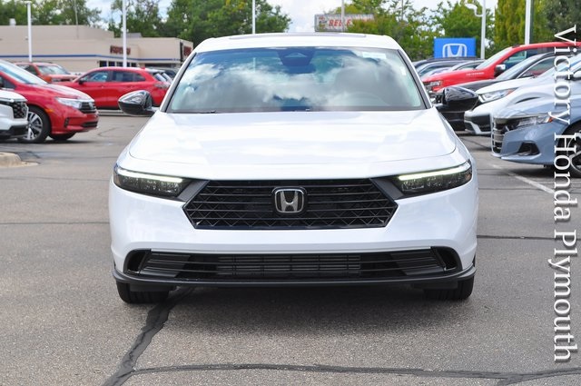 2025 Honda Accord SE photo 2