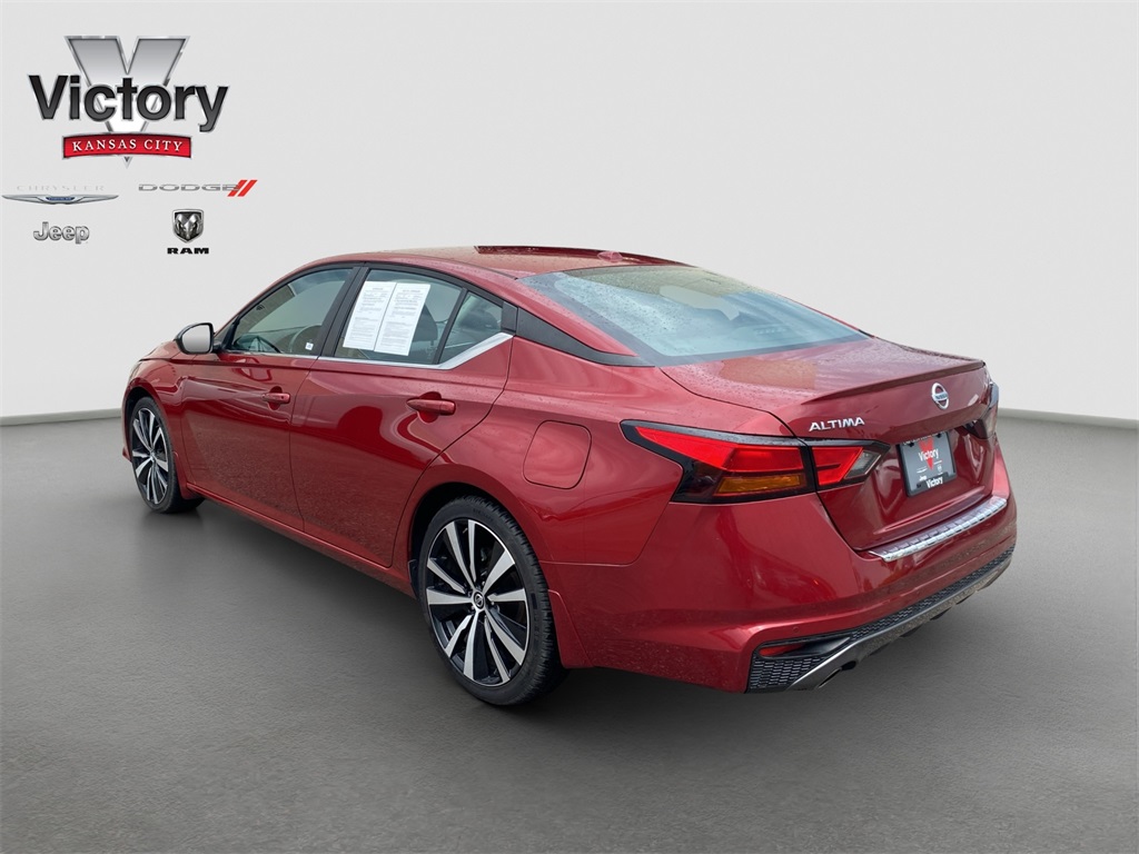 2021 Nissan Altima 2.5 SR photo 5