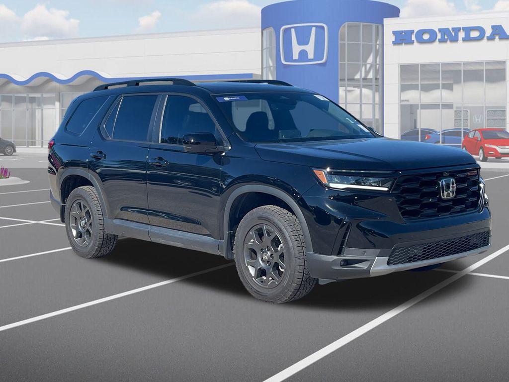 2025 Honda Pilot TrailSport's photo
