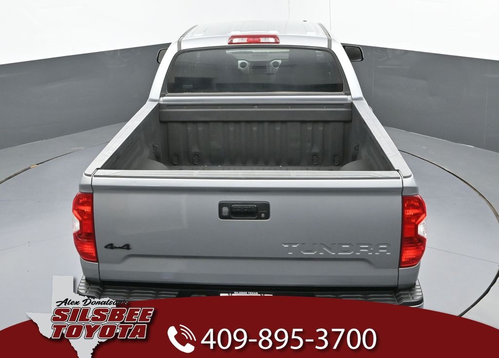2017 Toyota Tundra SR5 photo 23