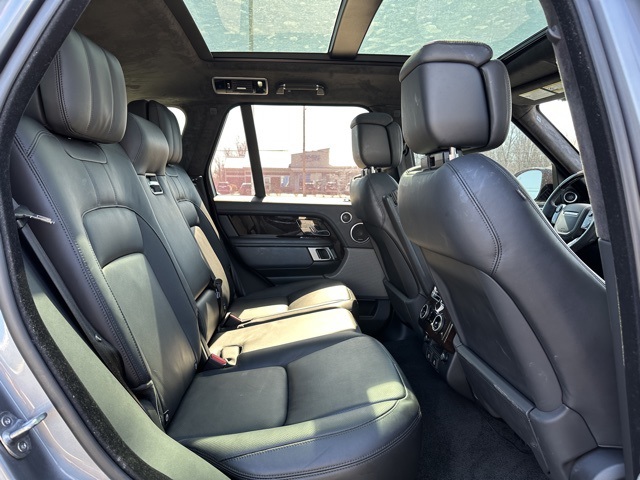 2022 Land Rover Range Rover P525 HSE HSE Westminster Edition photo 11