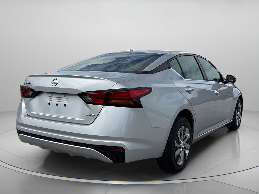 2020 Nissan Altima 2.5 S photo 3