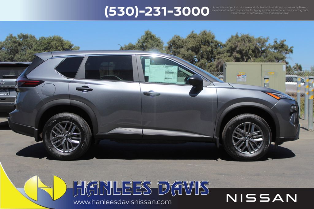 2026 Nissan Rogue S photo 5