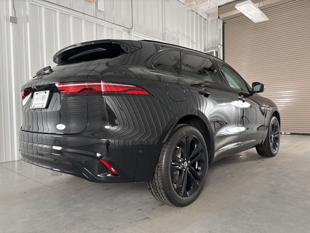 2025 Jaguar F-PACE P250 R-Dynamic S photo 6