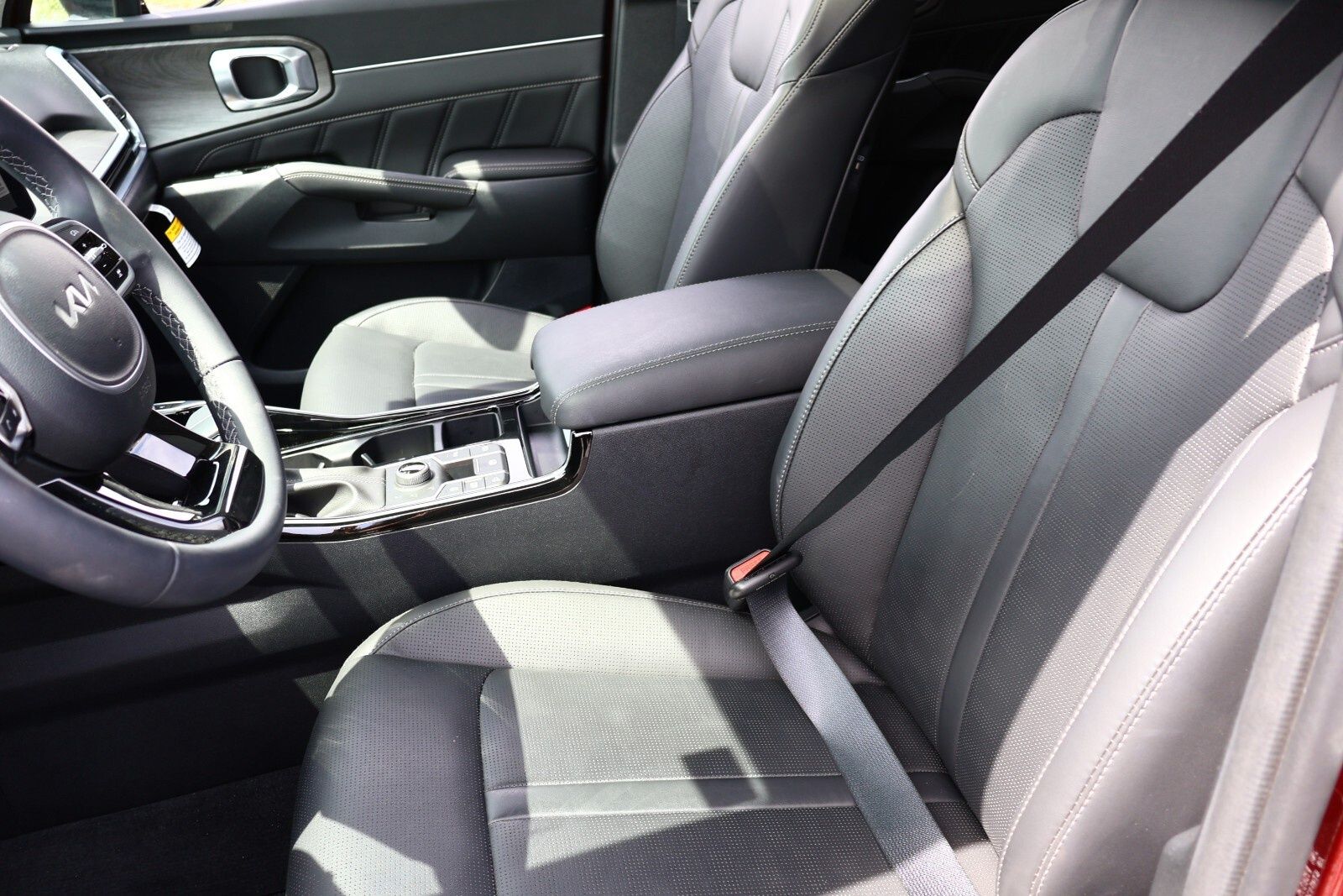 2024 Kia Sorento X-Line SX photo 15
