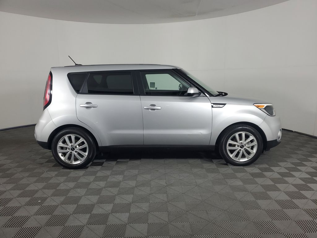 2018 Kia Soul Plus photo 2
