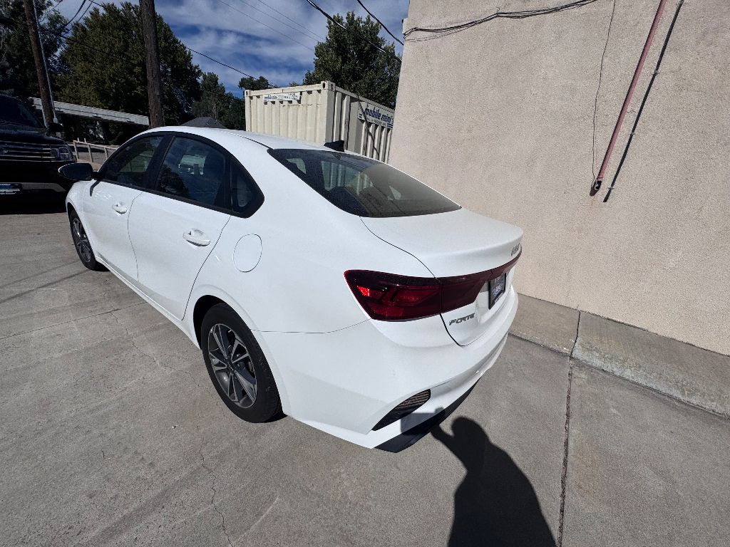 2023 Kia Forte LXS photo 7