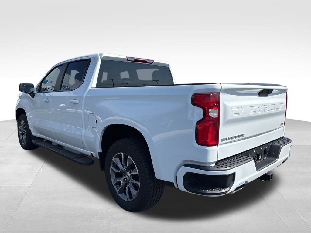 2021 Chevrolet Silverado 1500 RST photo 3