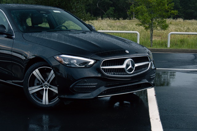 2025 Mercedes Benz C 300 photo 2