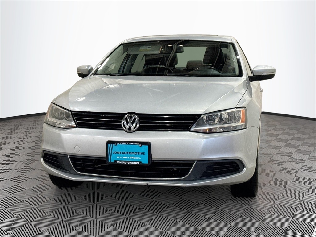 2014 Volkswagen Jetta SE's photo