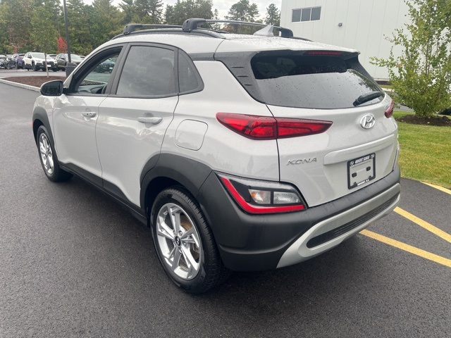 2023 Hyundai Kona SEL photo 3