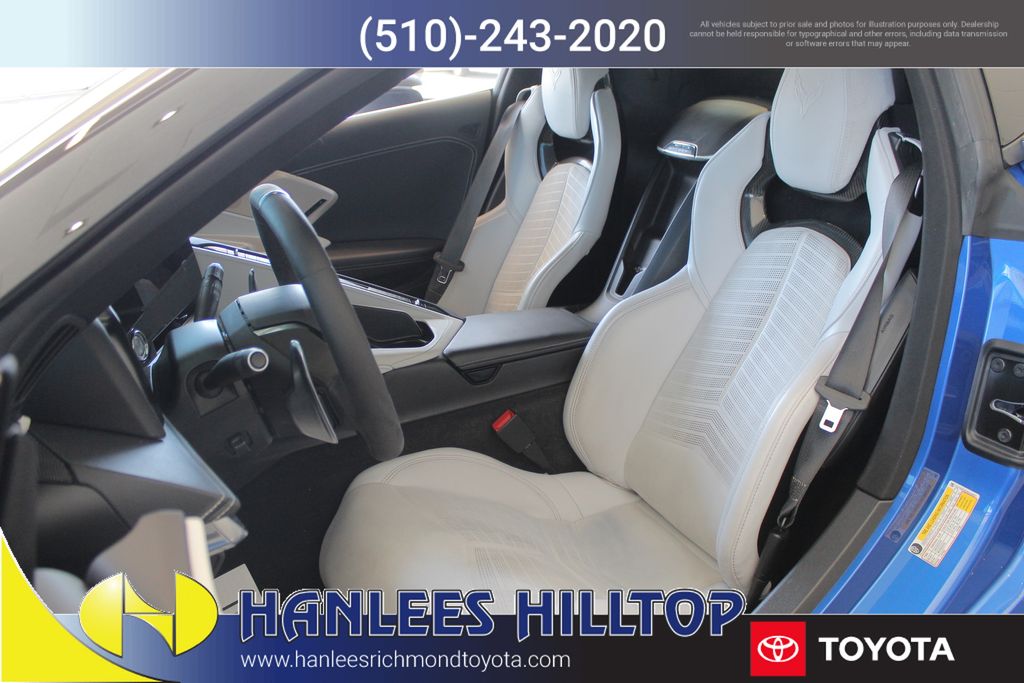 2022 Chevrolet Corvette Stingray photo 8