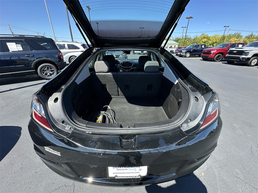 2018 Chevrolet Volt LT photo 22