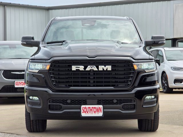 2025 Ram 1500 Laramie photo 2
