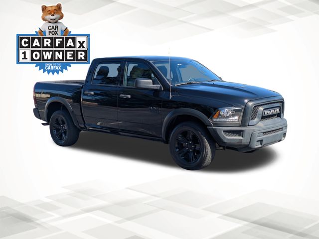2024 Ram 1500 Classic Warlock photo 2