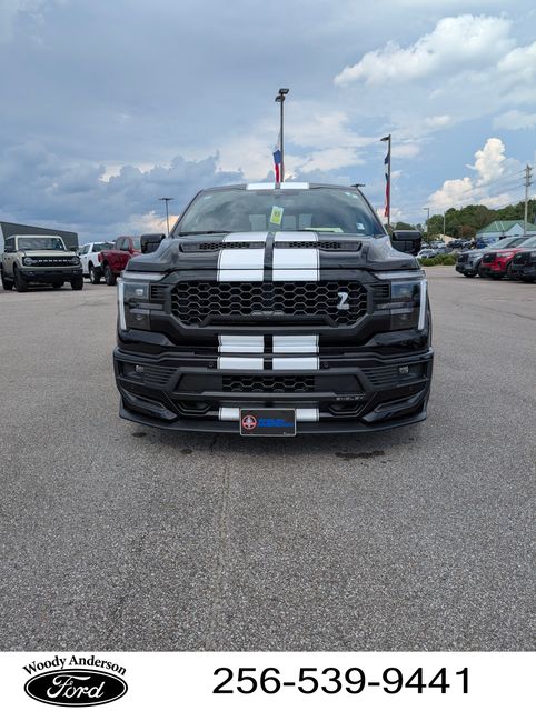 2025 Ford F-150 Lariat photo 2