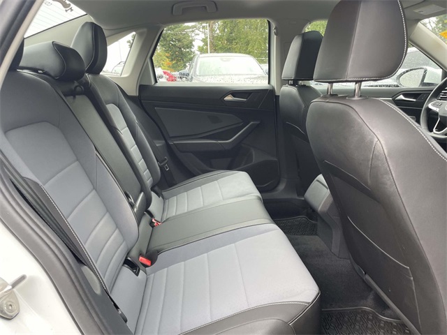 2025 Volkswagen Jetta 1.5T SE photo 12