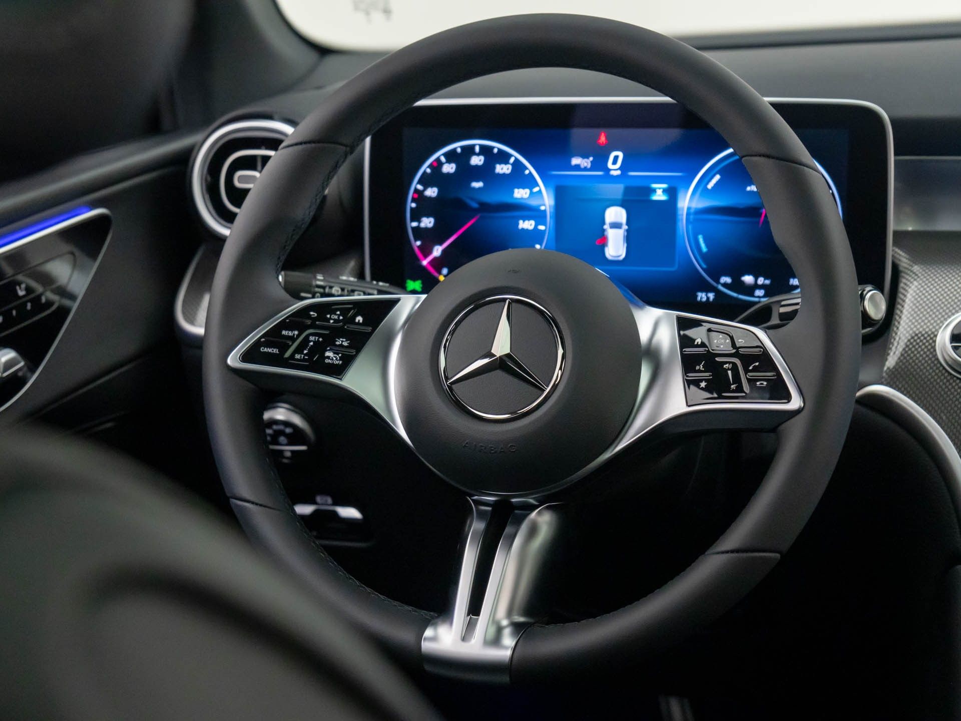 2026 Mercedes Benz GLC 350e 4MATIC photo 11