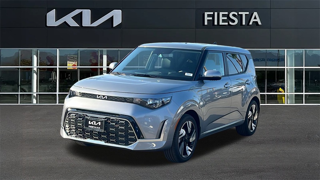 2025 Kia Soul GT-Line photo 3