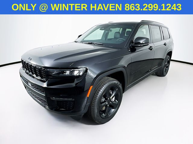 2025 Jeep Grand Cherokee Limited photo 3