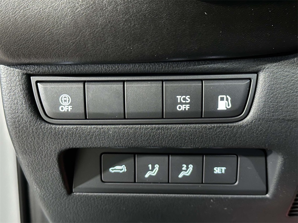 2025 Mazda CX-50 Premium photo 28